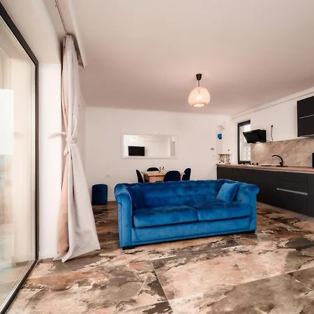 Holiday Deluxe Mamaia Nord La 5 Minute De Plaja Apartamento