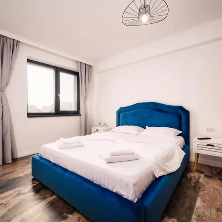 Holiday Deluxe Mamaia Nord La 5 Minute De Plaja Apartamento *